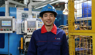 侯斌：从职场新人到新型工匠